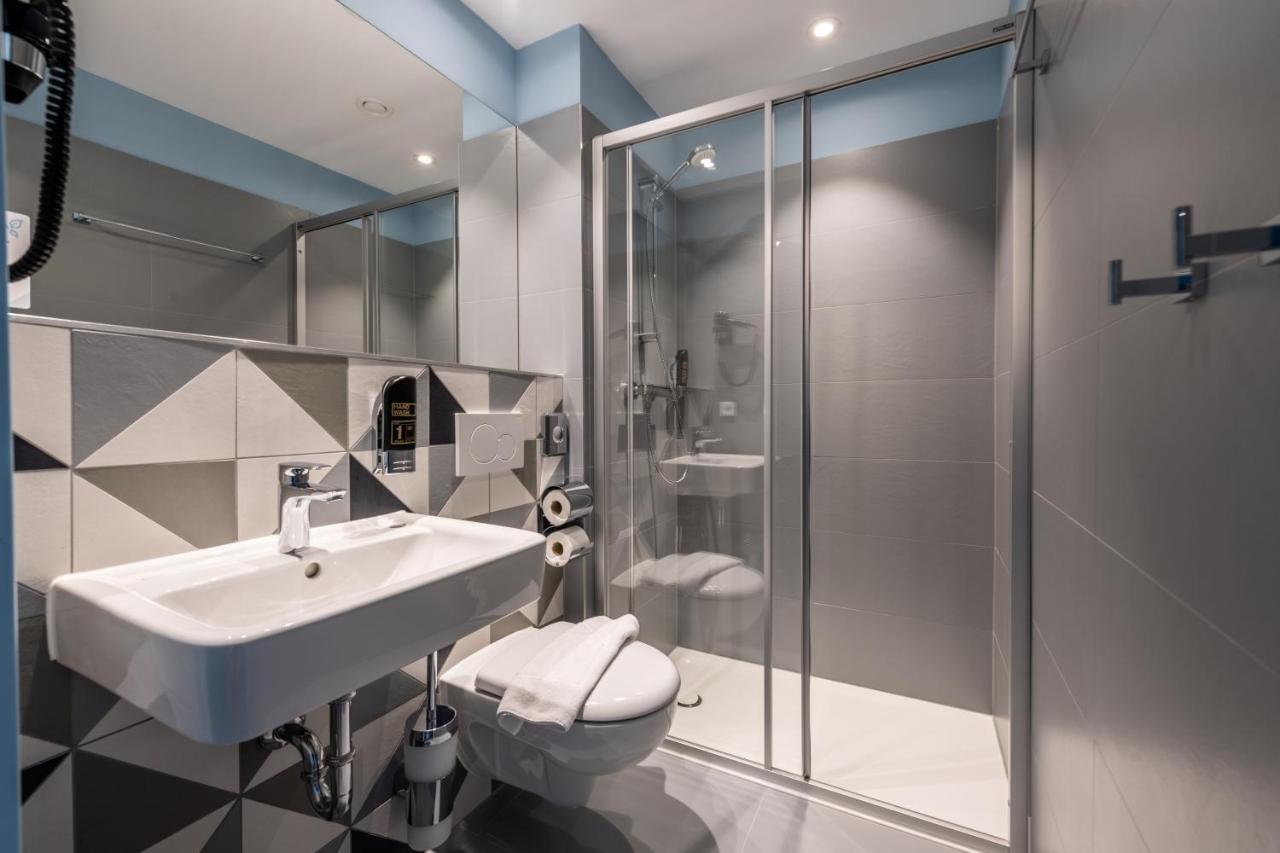 Meininger Hotel Innsbruck Zentrum Экстерьер фото