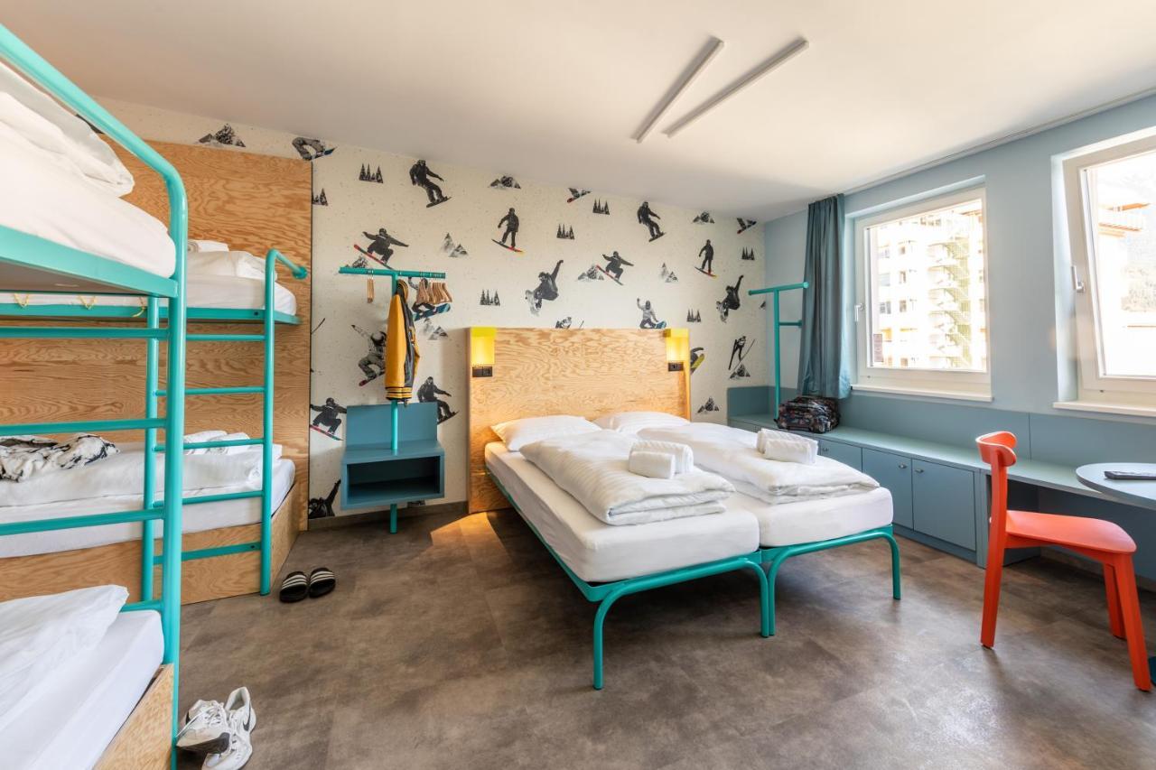Meininger Hotel Innsbruck Zentrum Экстерьер фото