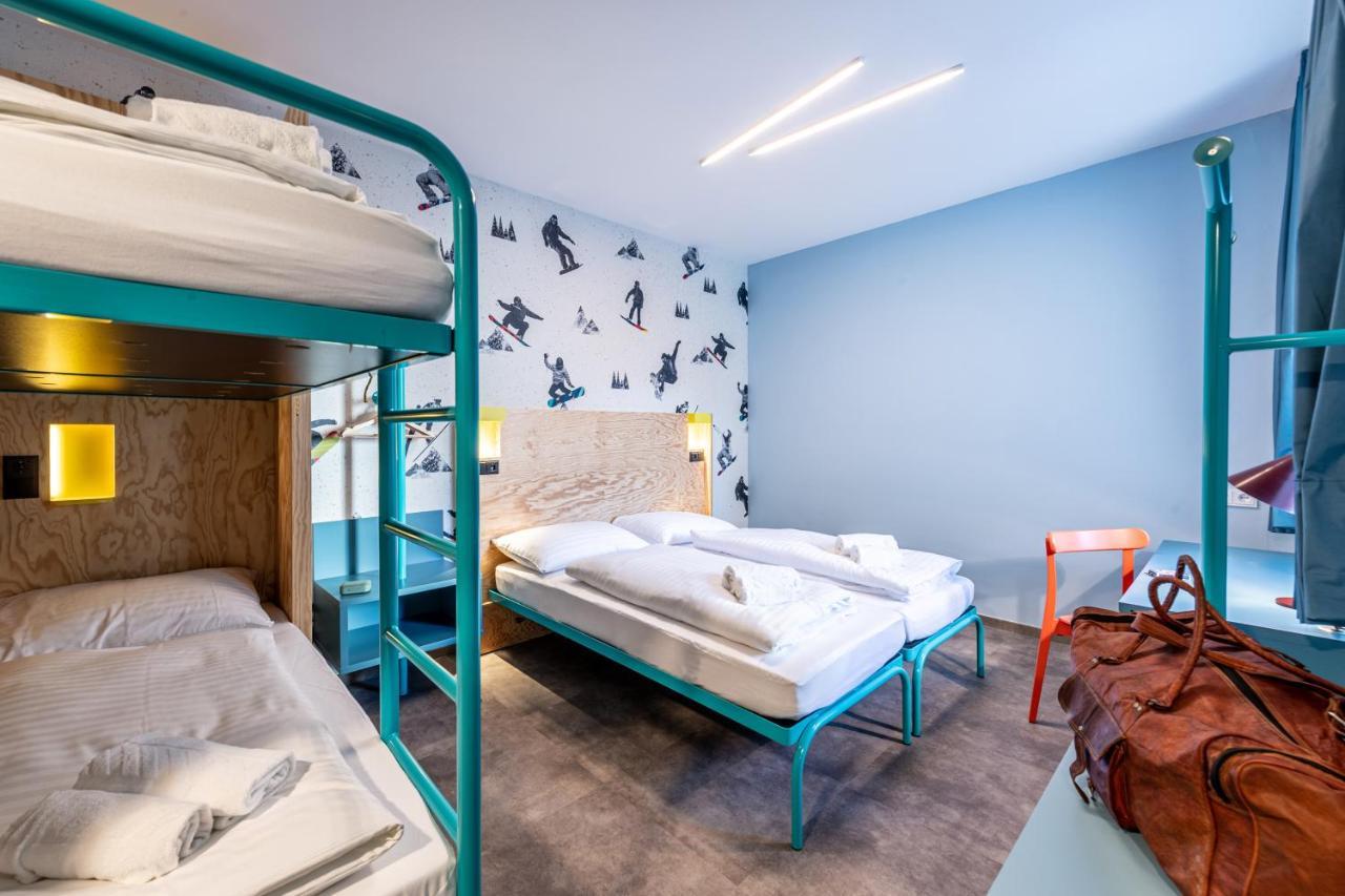 Meininger Hotel Innsbruck Zentrum Экстерьер фото