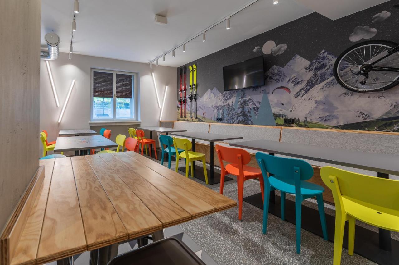Meininger Hotel Innsbruck Zentrum Экстерьер фото